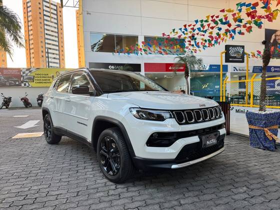 JEEP COMPASS 1.3 T270 TURBO FLEX LONGITUDE AT6 JEEP COMPASS 1.3 T270 TURBO FLEX LONGITUDE AT6